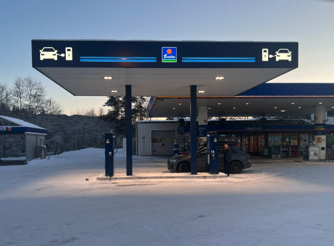 Svorka ladestasjon Fannrem.png