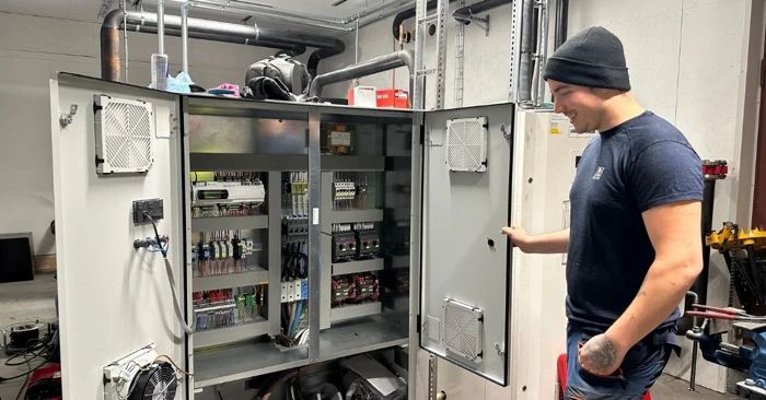 Emil F_sikringsskap.jpg