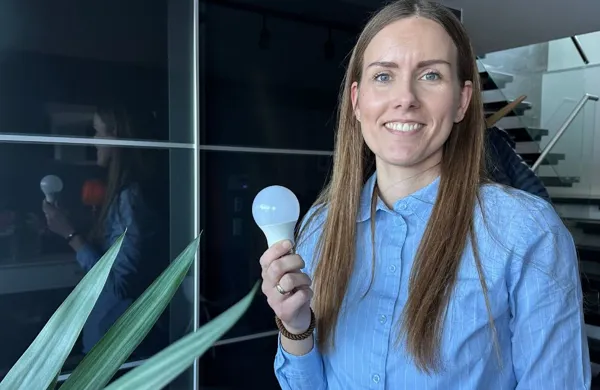 Bytt ut gamle lyspærer med LED Siljes strømsparetips - bytt til LED-lys.png